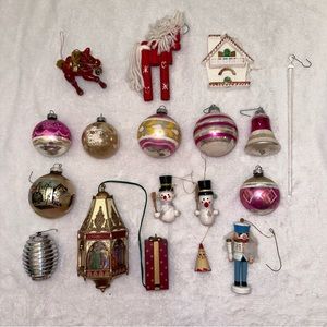 Lot Multicolor Vintage SHINY BRITE Stencil Glass Ball Christmas Ornaments & more